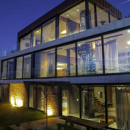 Seaside 4 Bedrooms Luxury Near Lisbon *