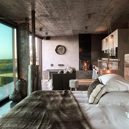 Seaside 4 Bedrooms Luxury Near Lisbon *